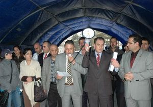 Saldırı olayını kınadılar